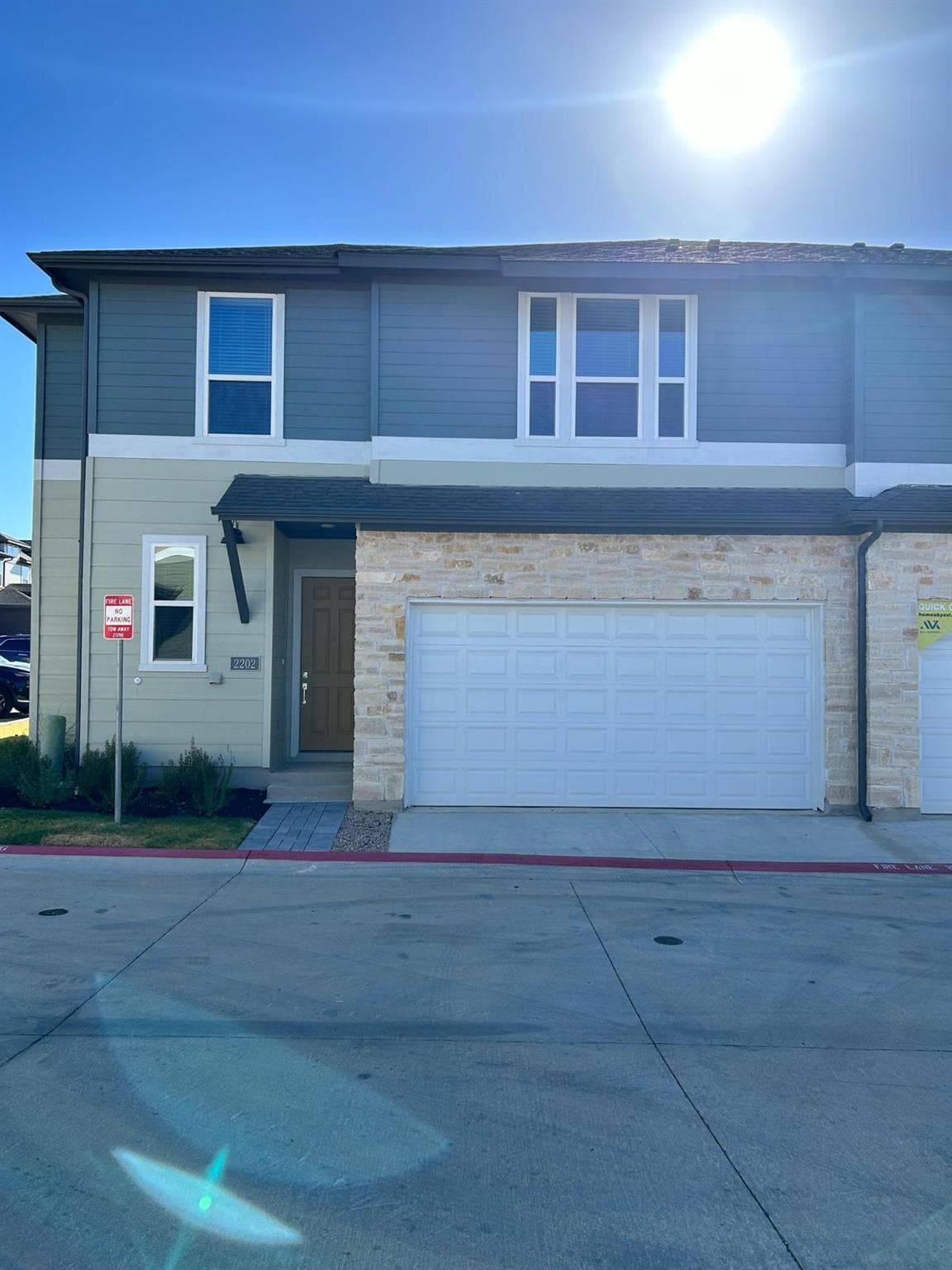 1015  Vista View Dr  #2202
