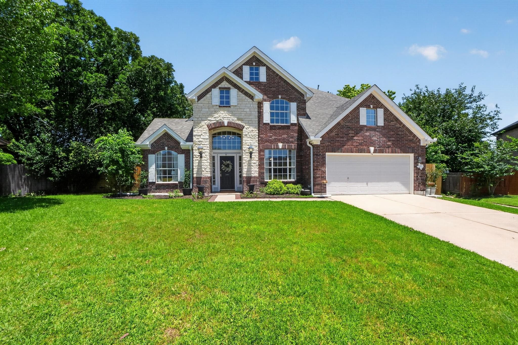 300 N Carriage Hills Dr