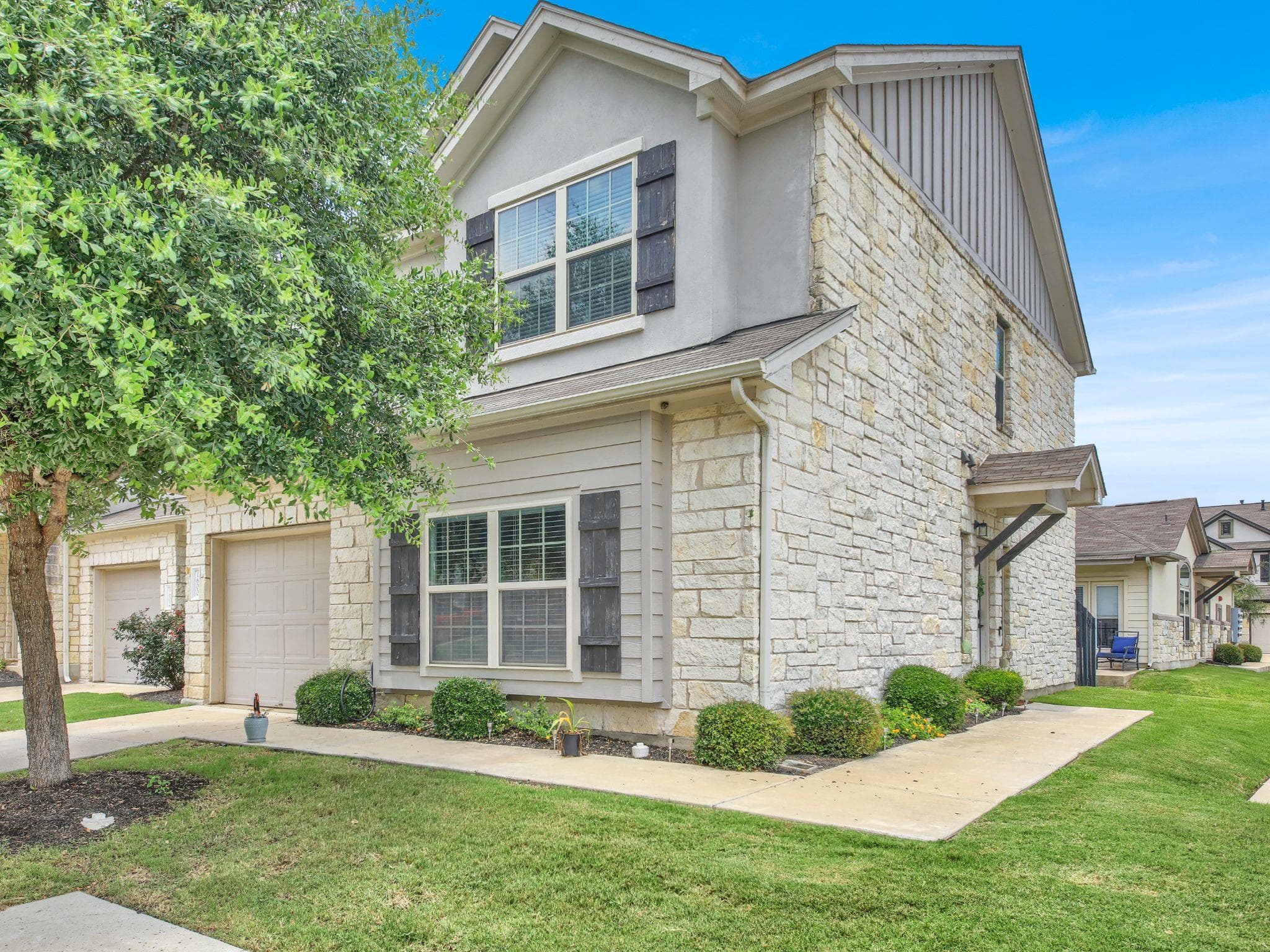 1600 Airedale Rd #2601