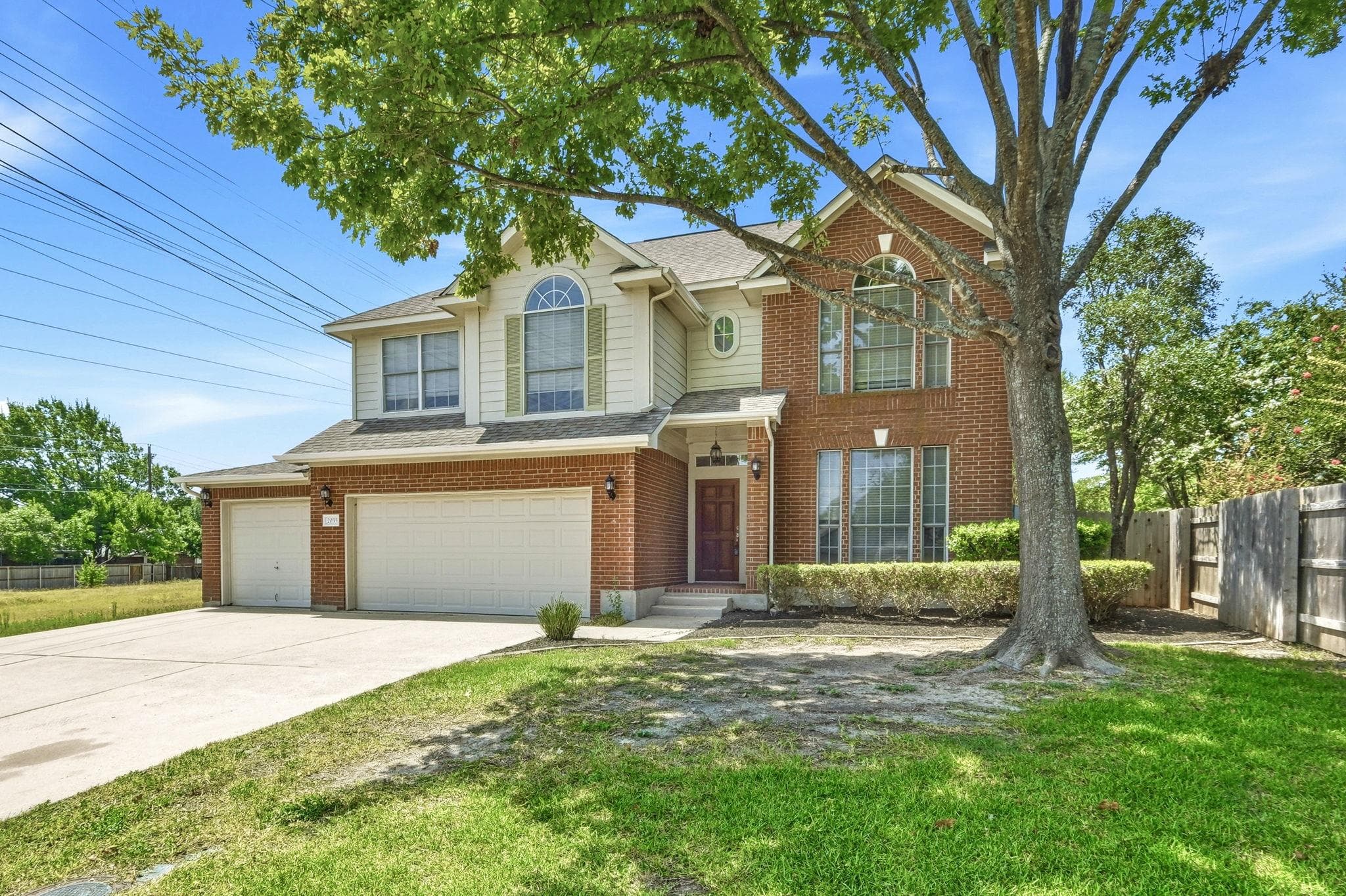 2033 Creole Dr