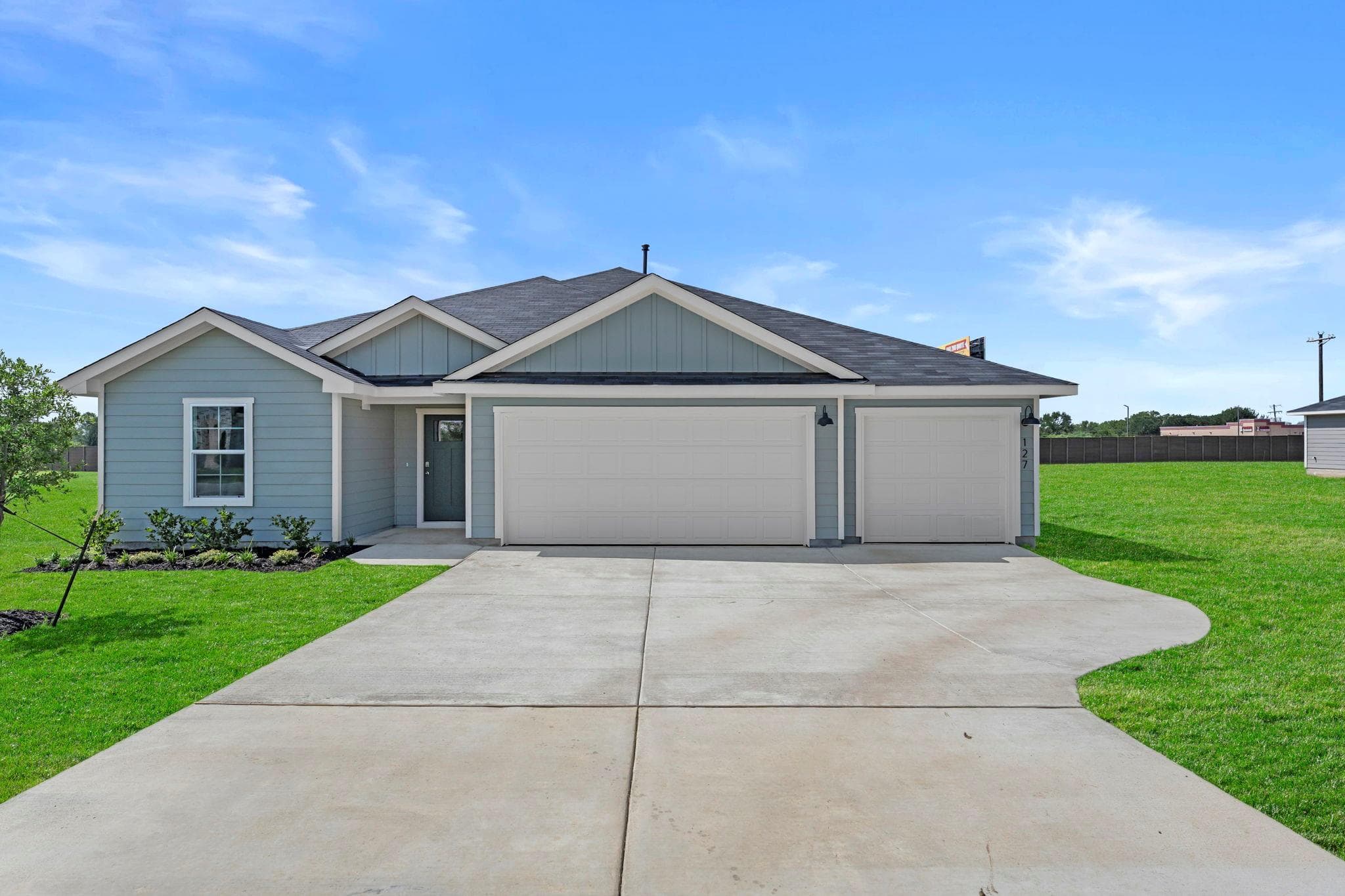 127  Union Pacific Dr