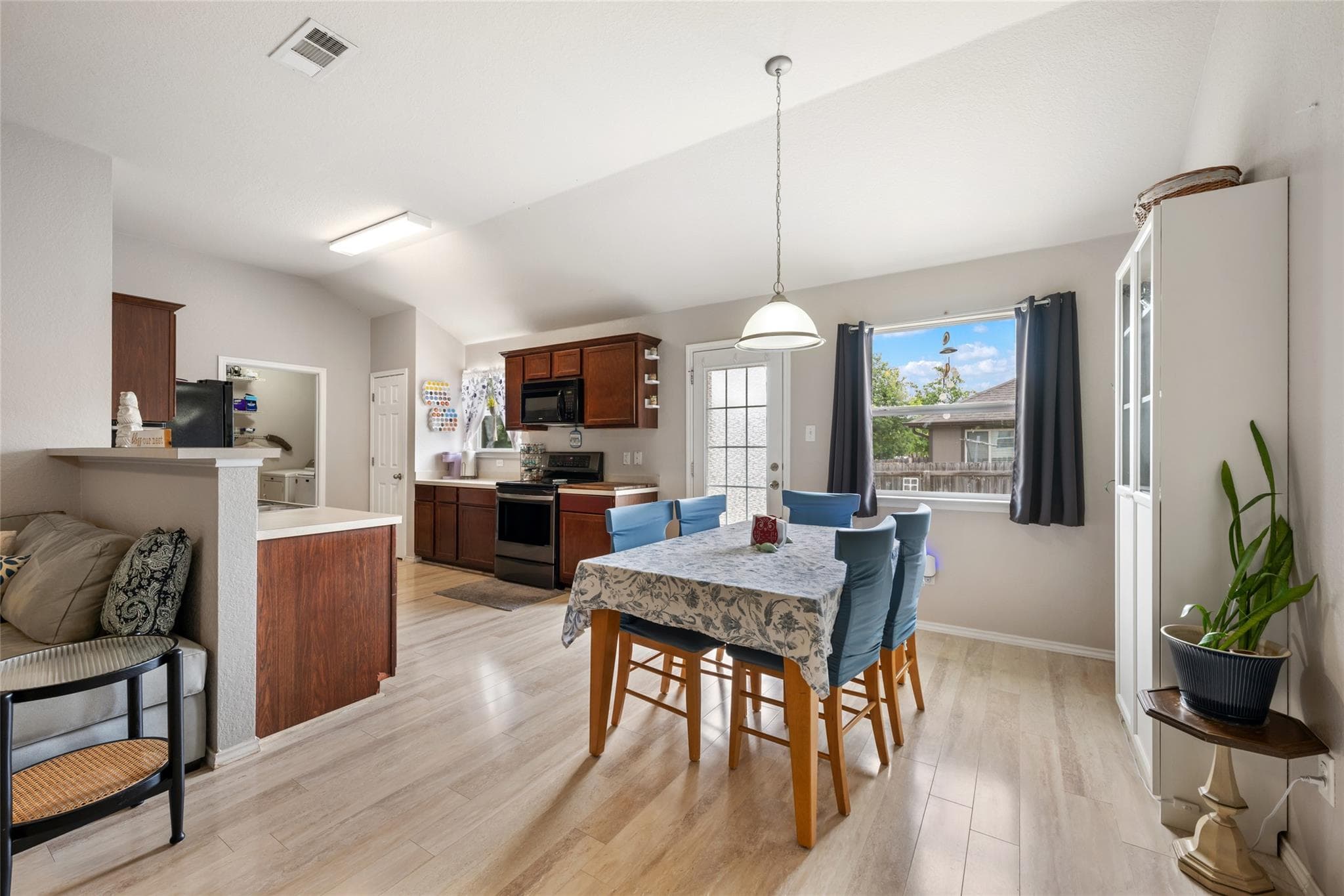 144 Calcite Ln