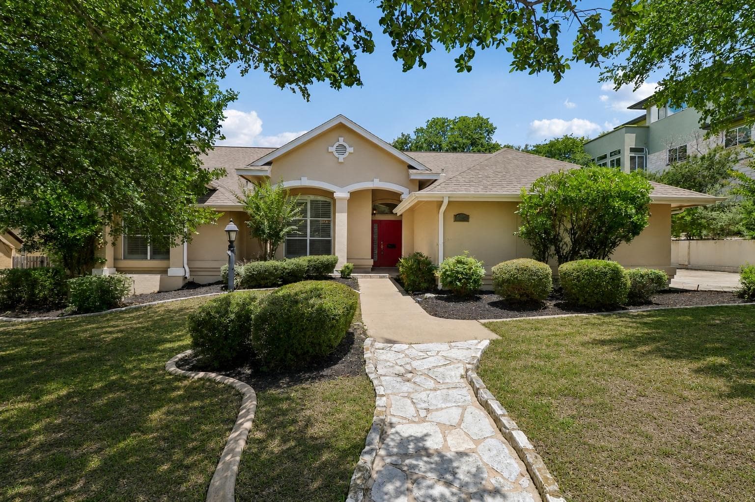 115 Tallstar Dr