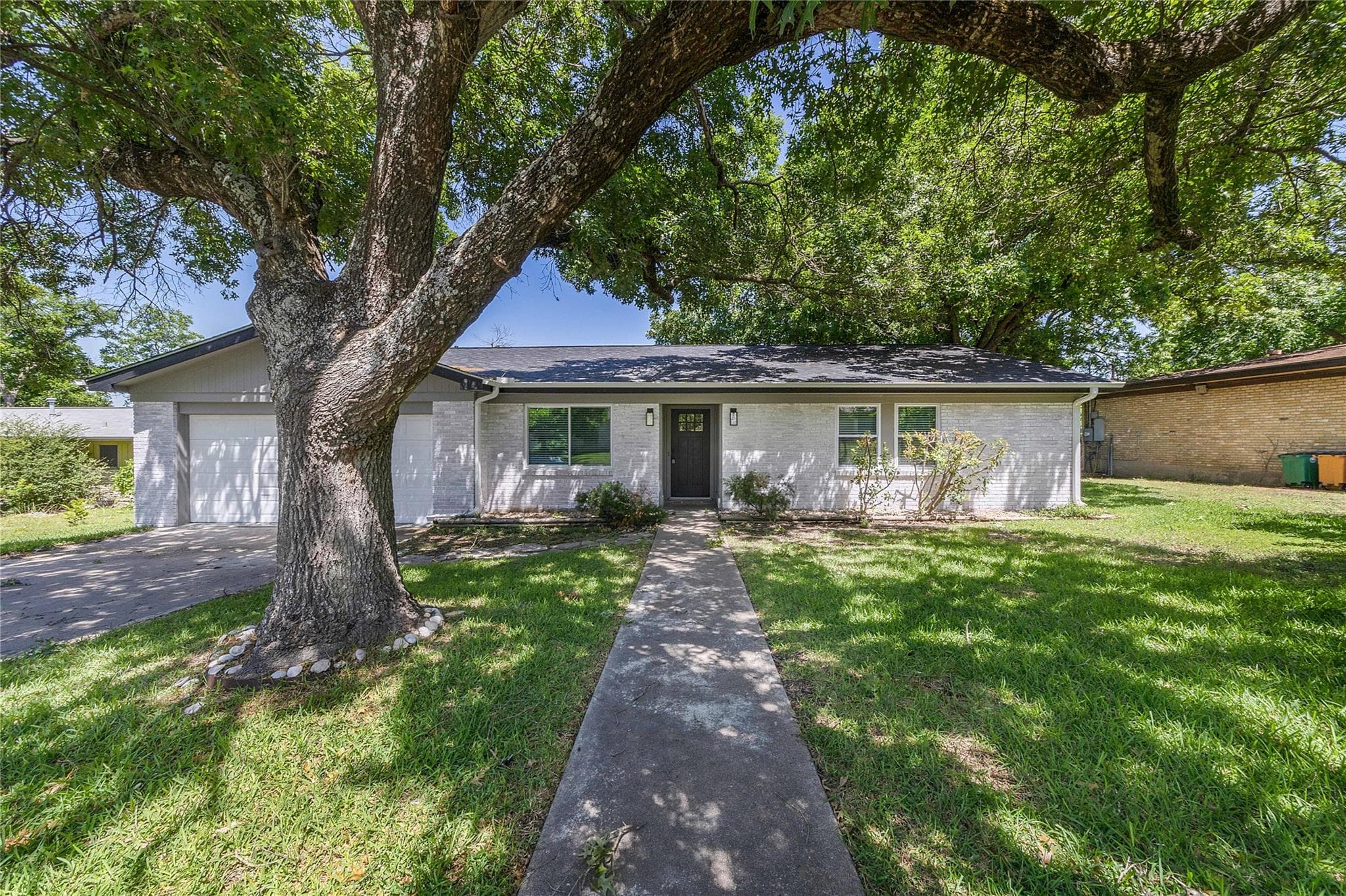 11603  Oak Trl