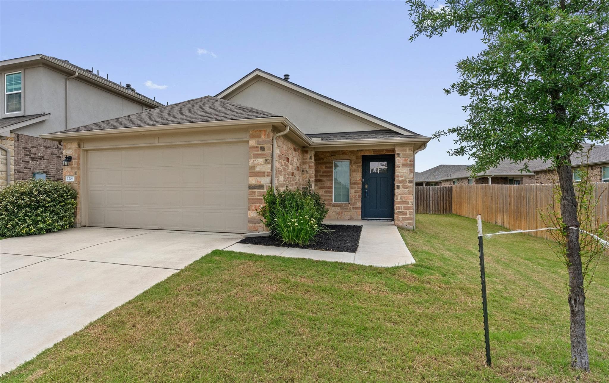 1204  Vogel Dr