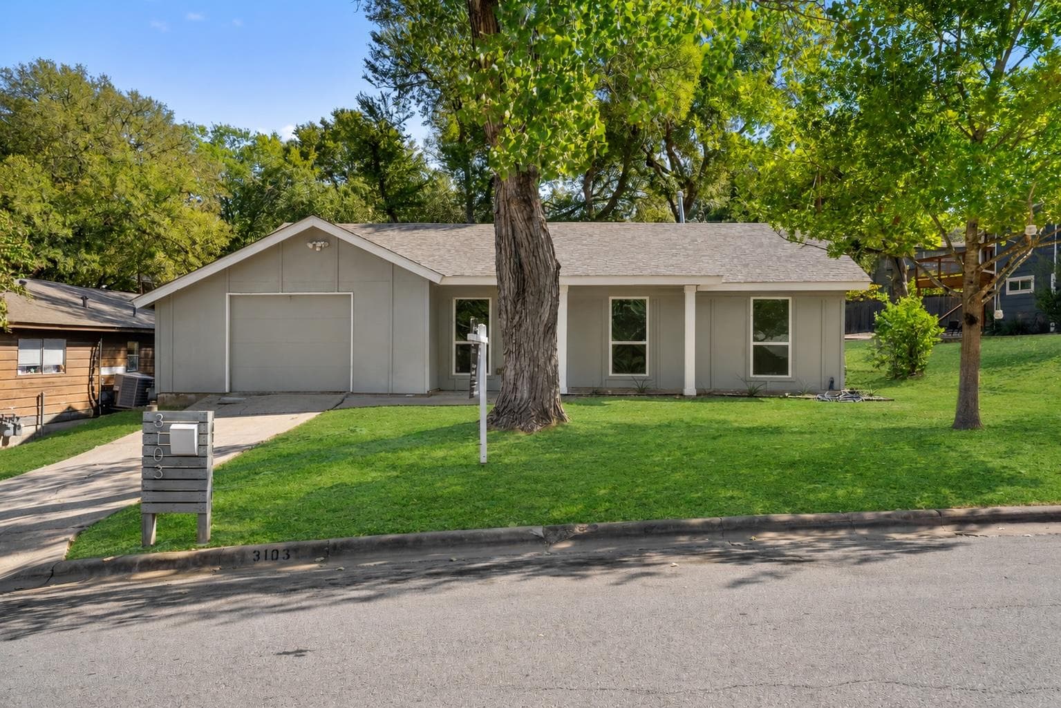 3103  Matador Dr
