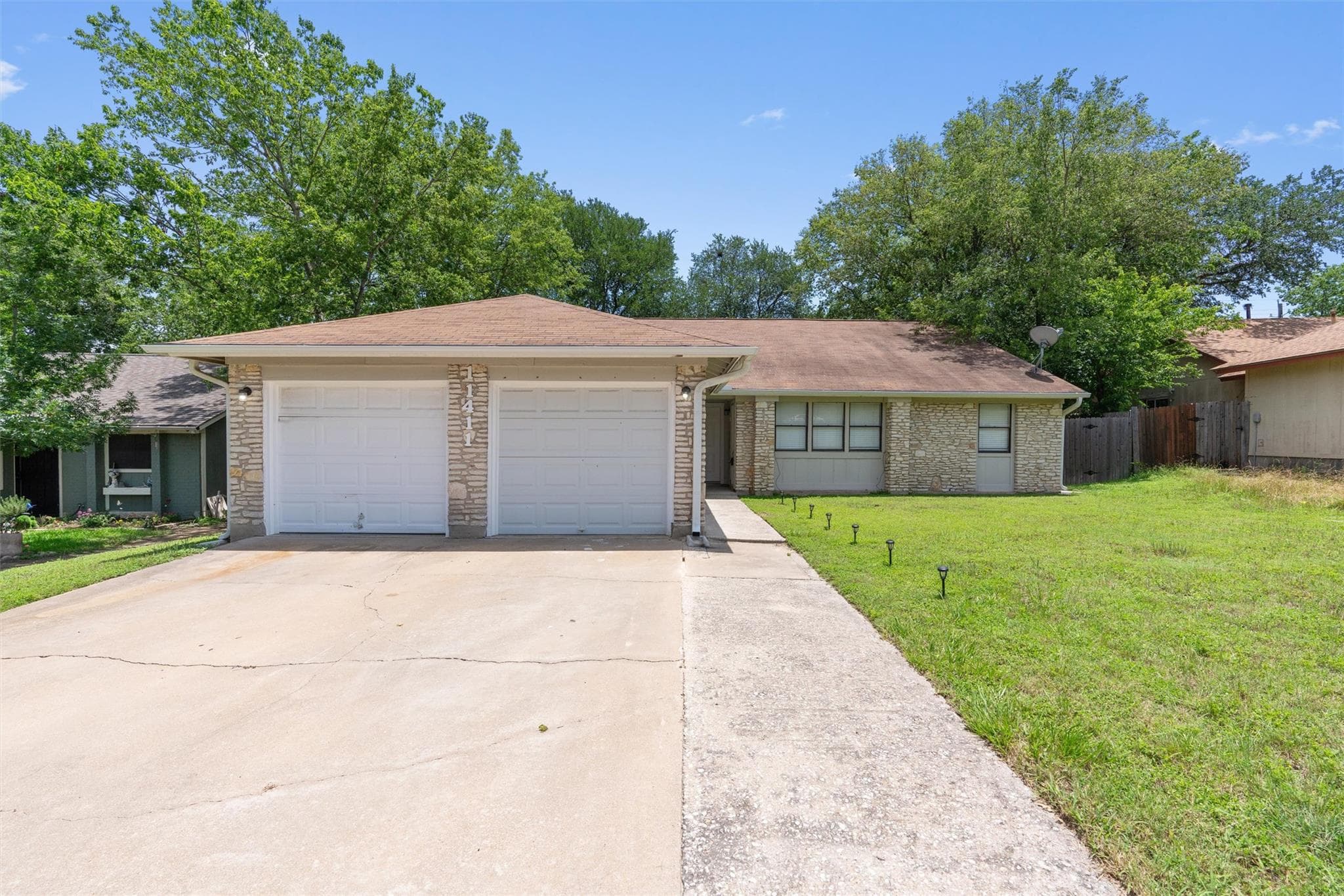 11411  Walnut Ridge Dr  #B
