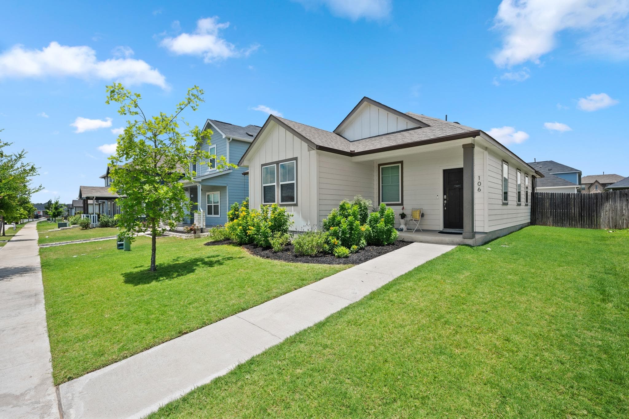 106 Doc Johns Dr