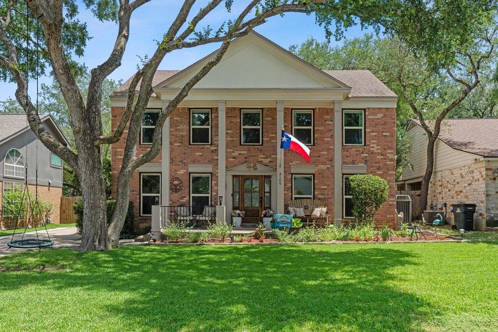 3109  Festus Dr