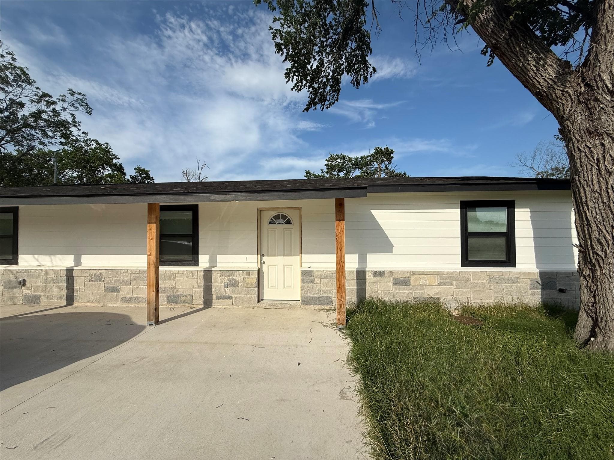 800  OLD THORNDALE Rd