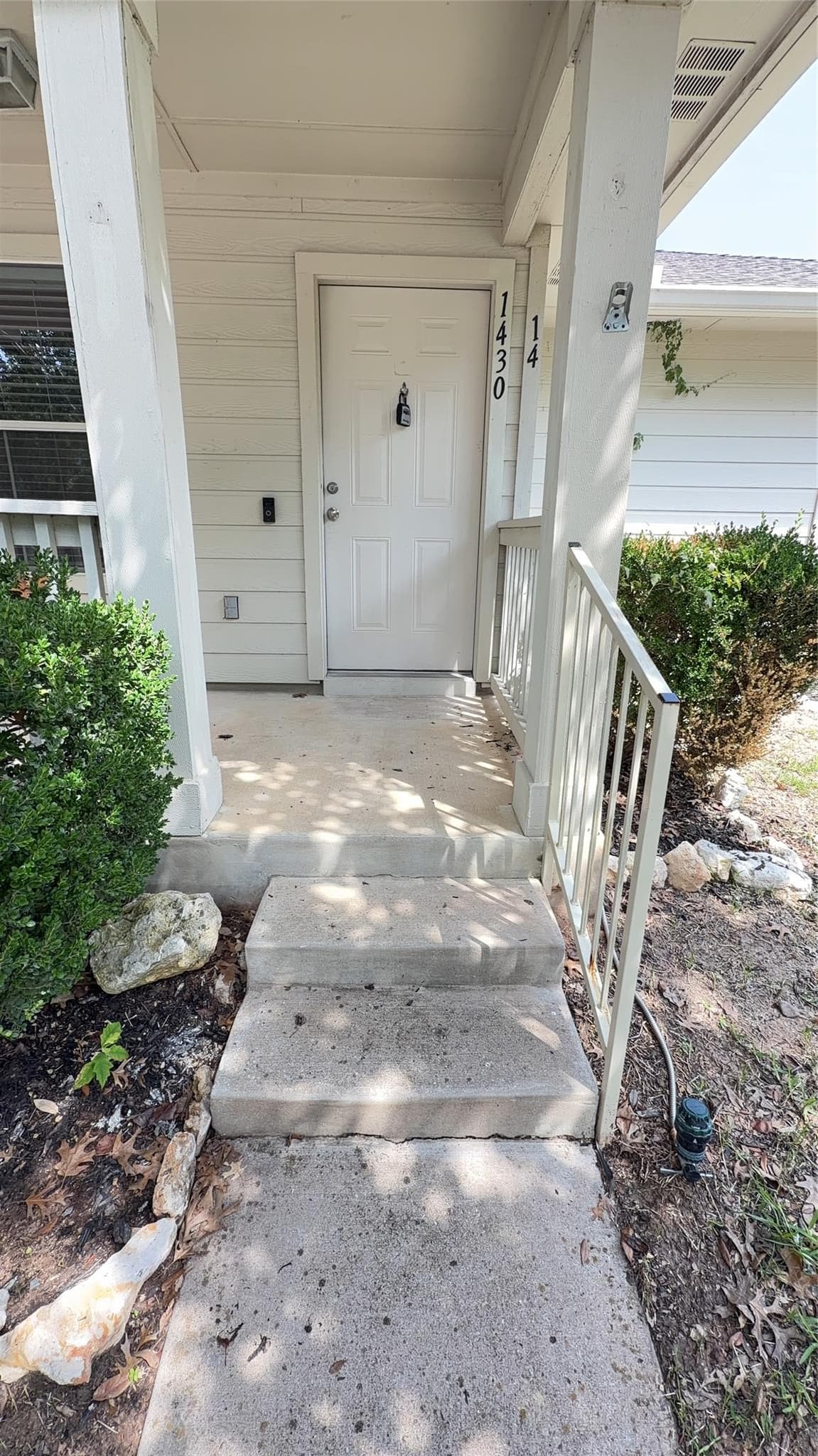 1430  Big Bend Dr  #14