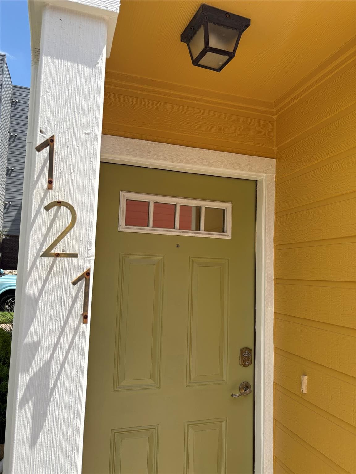 1601  Miriam Ave  #121