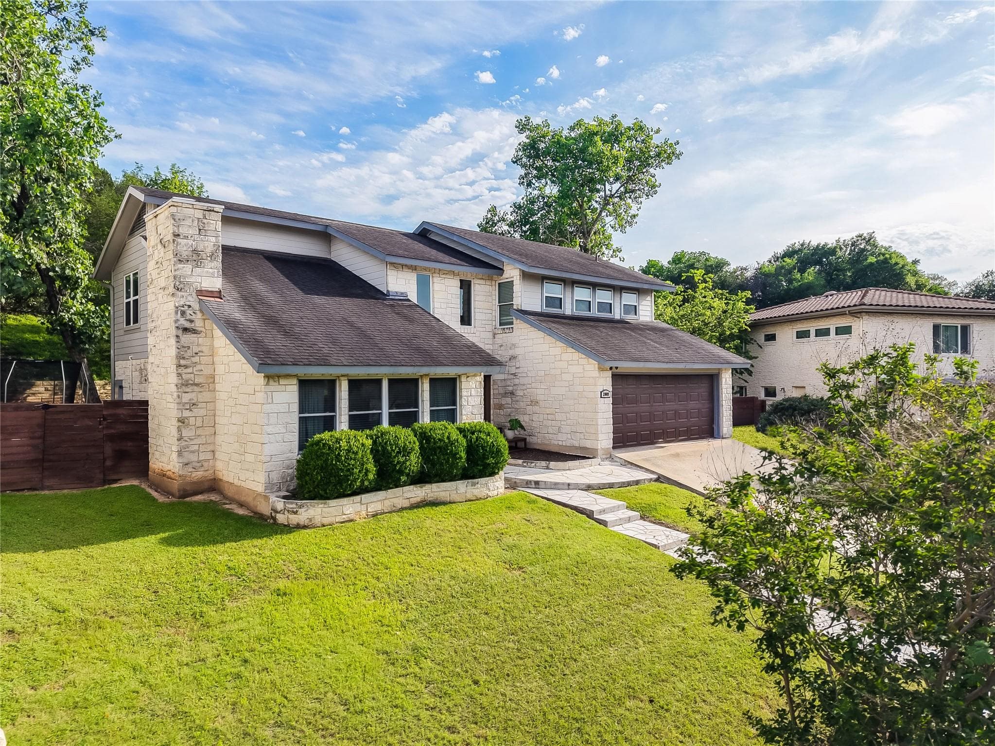 2009  Mistywood Dr