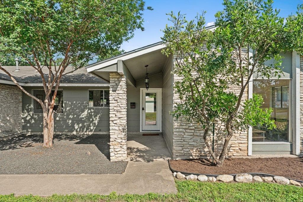 9803  Chukar Cir