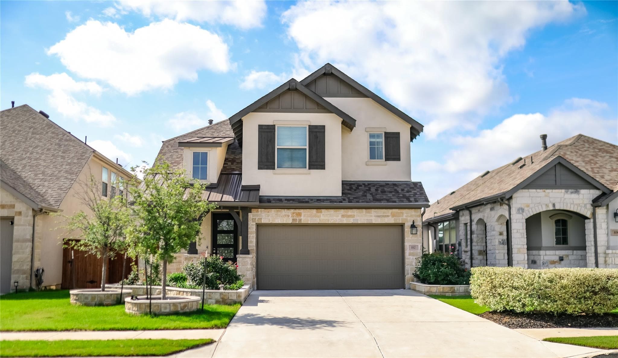 112 Rosebush Dr