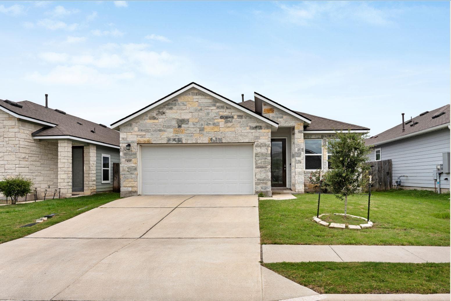 420  Winding Hollow Ln