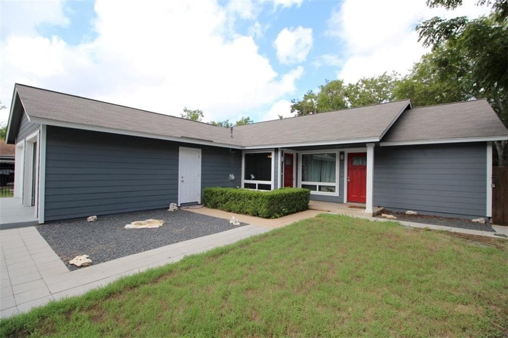10702  Lanshire Dr  #A