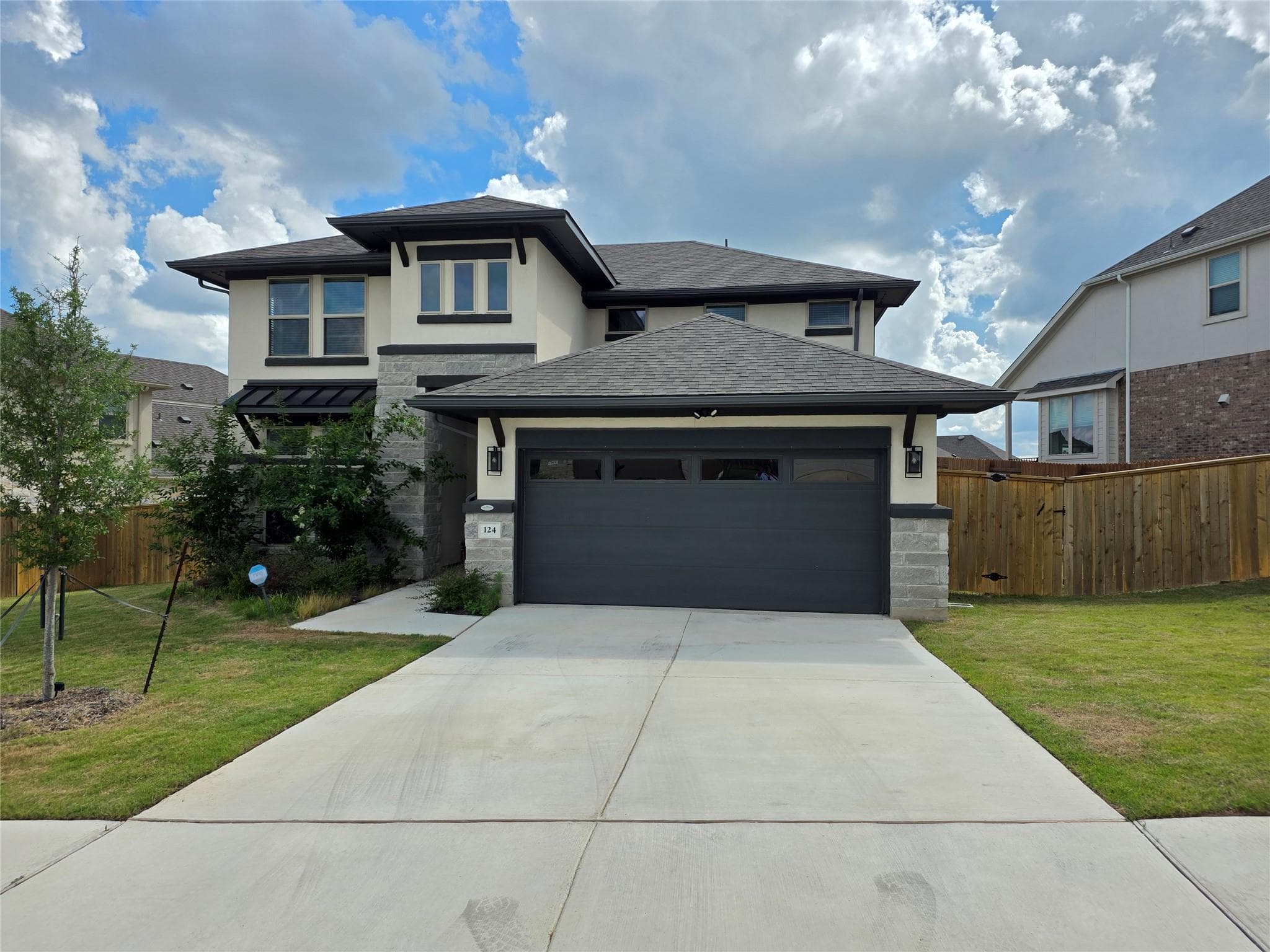 124  Mission Oaks Dr