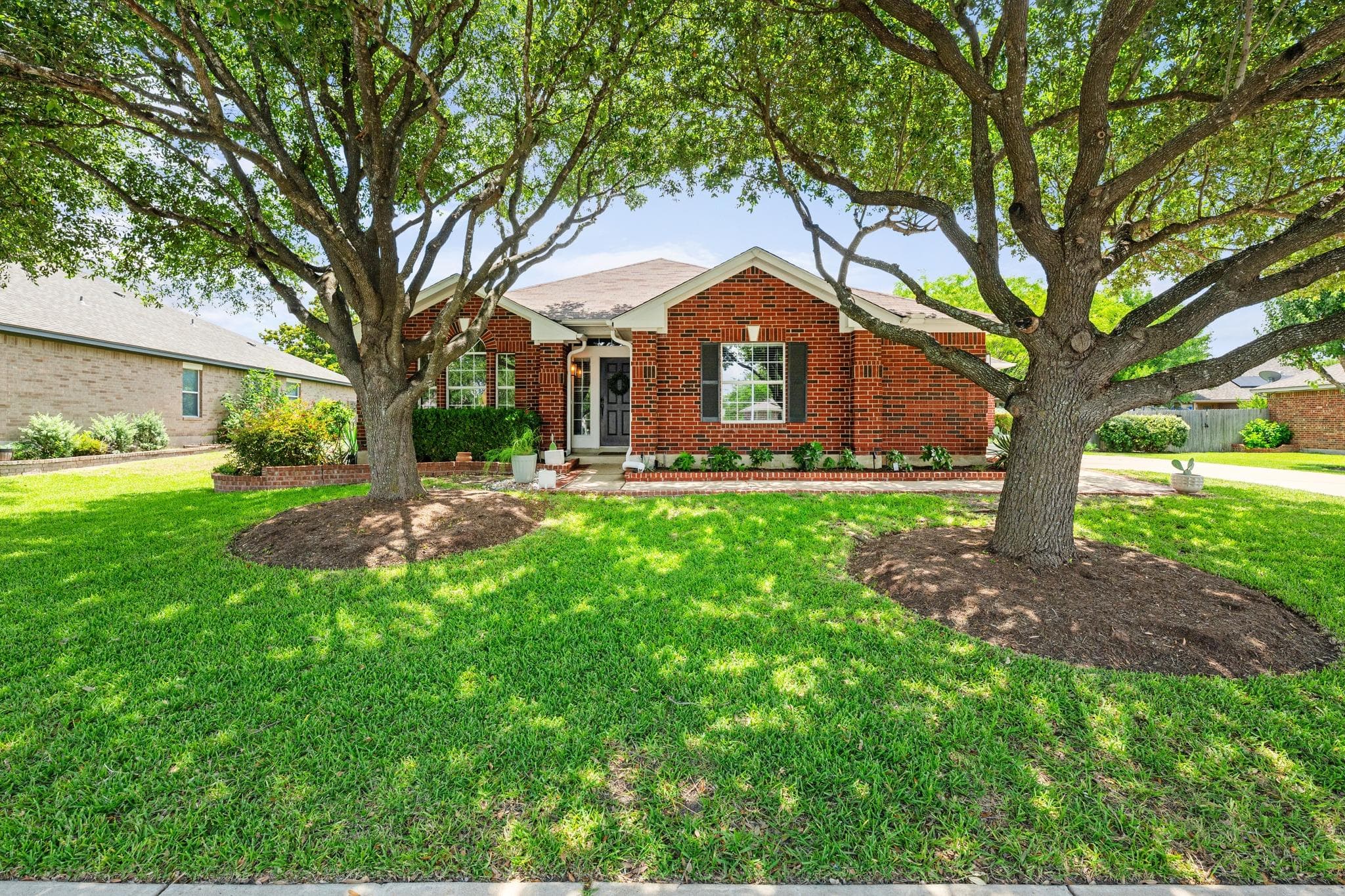 712  Kingston Lacy Blvd
