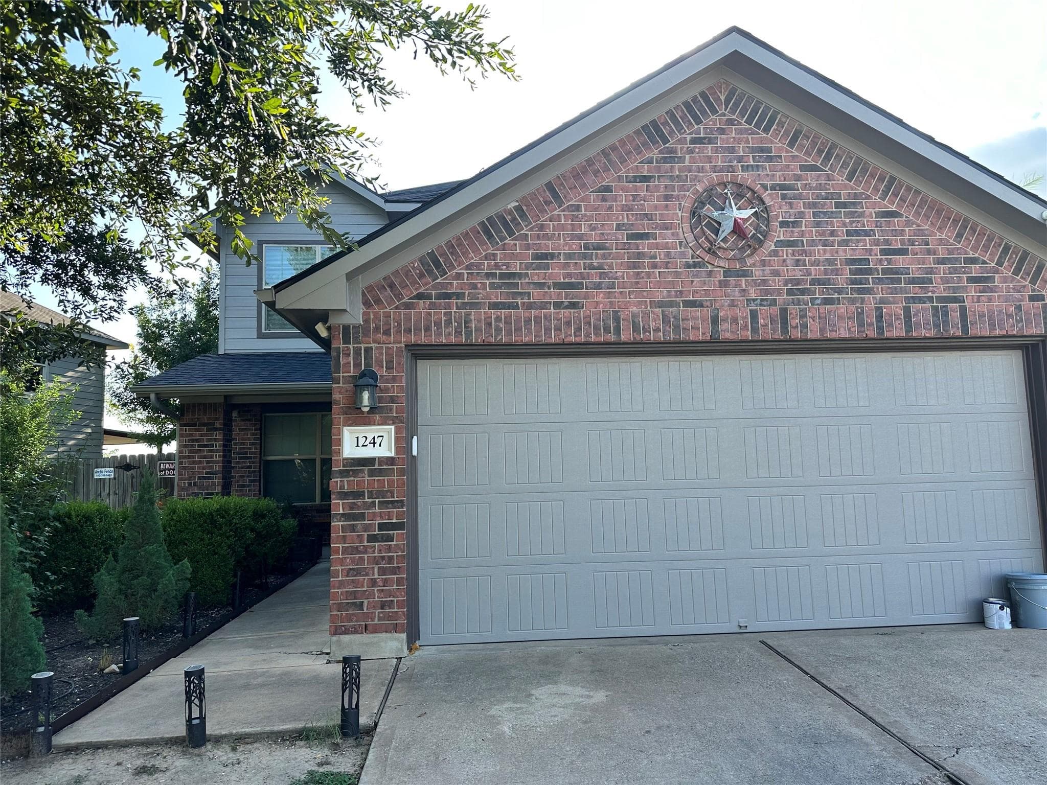 1247  Shadow Creek Blvd