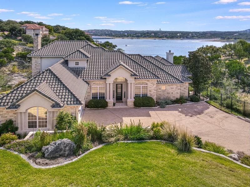 1517  Osprey Ridge Loop
