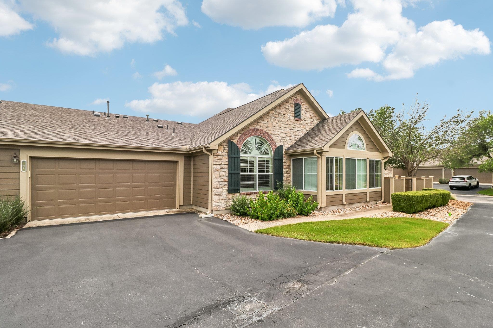 30  Wildwood Dr  #41
