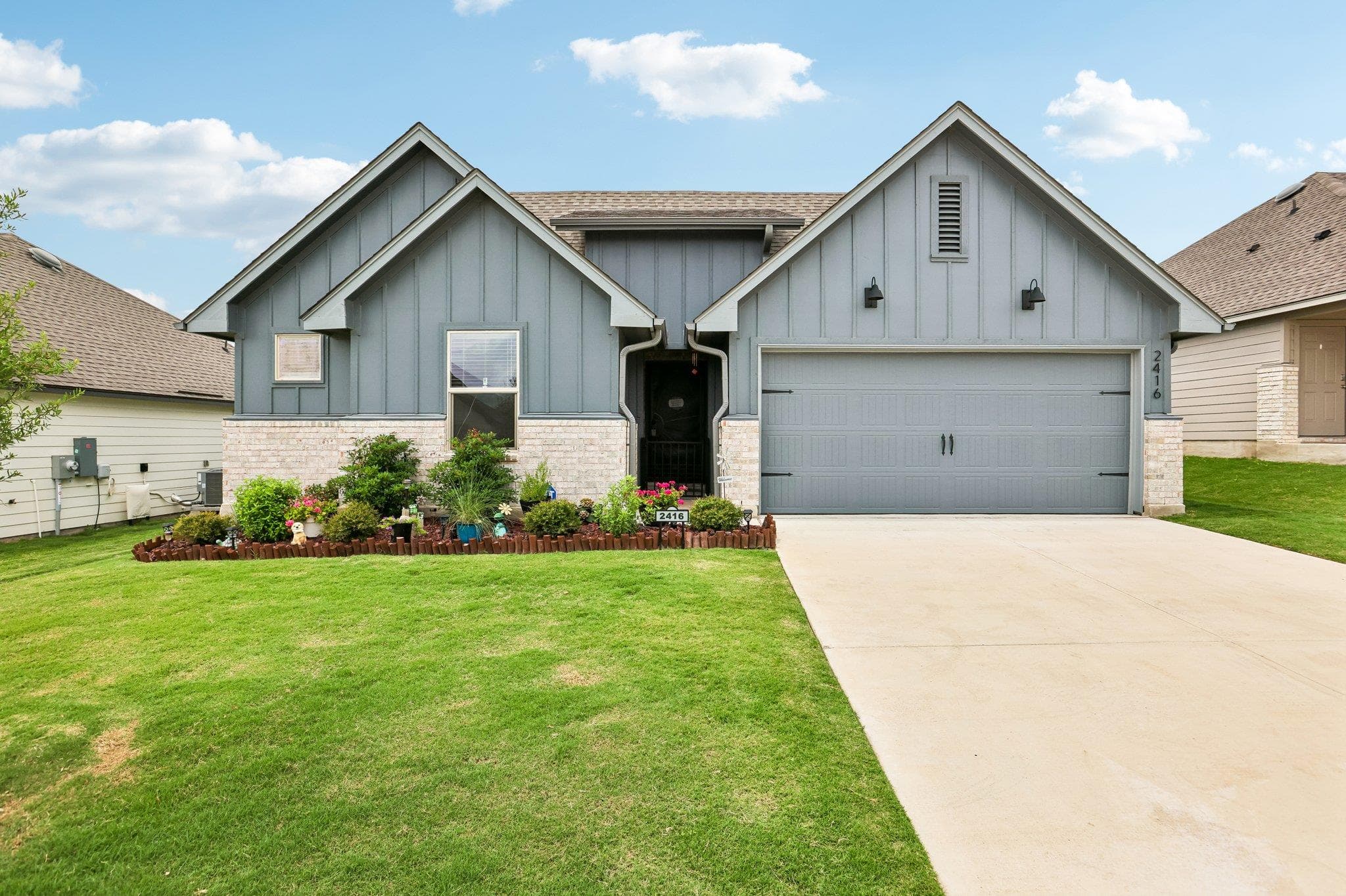 2416  Muscovy Dr