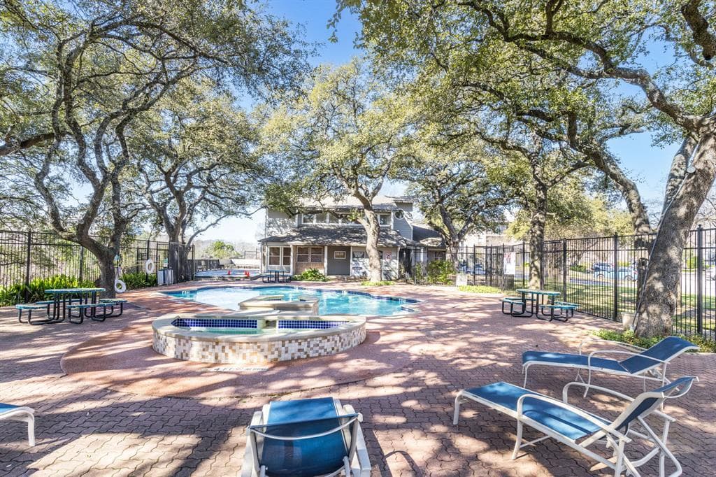 12166 Metric Blvd #208