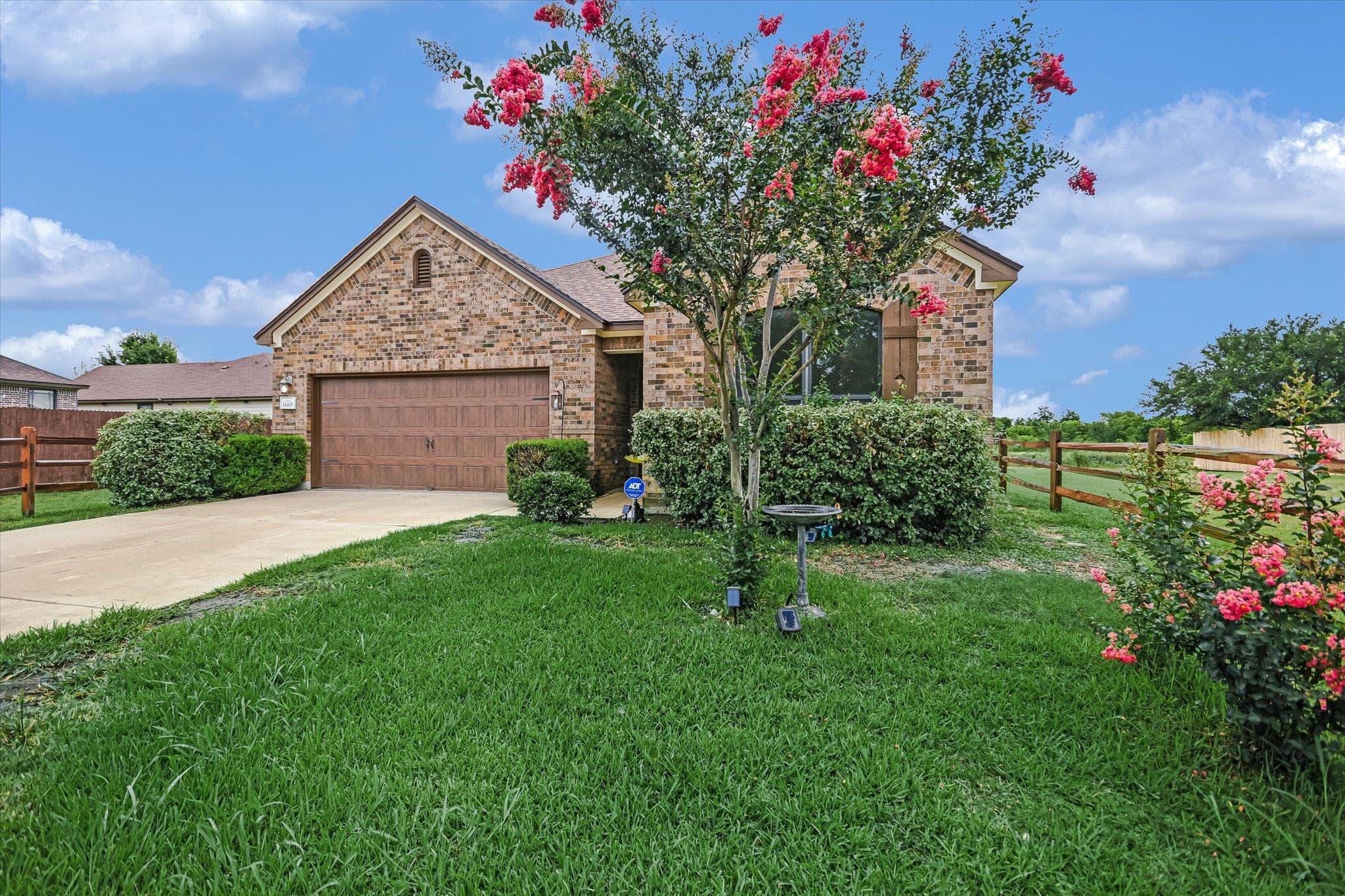 14401  Naruna Way