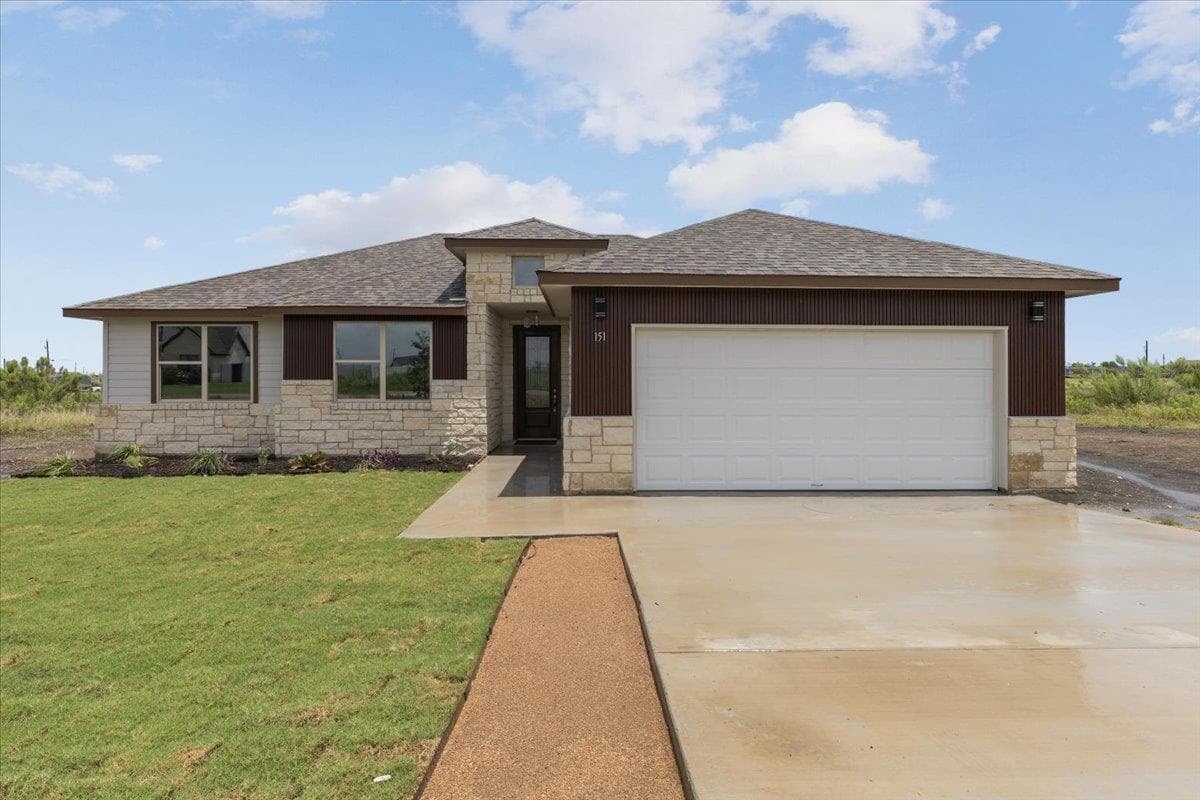 151  Bianca Cir