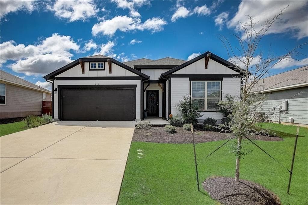 216 Trellis Blvd