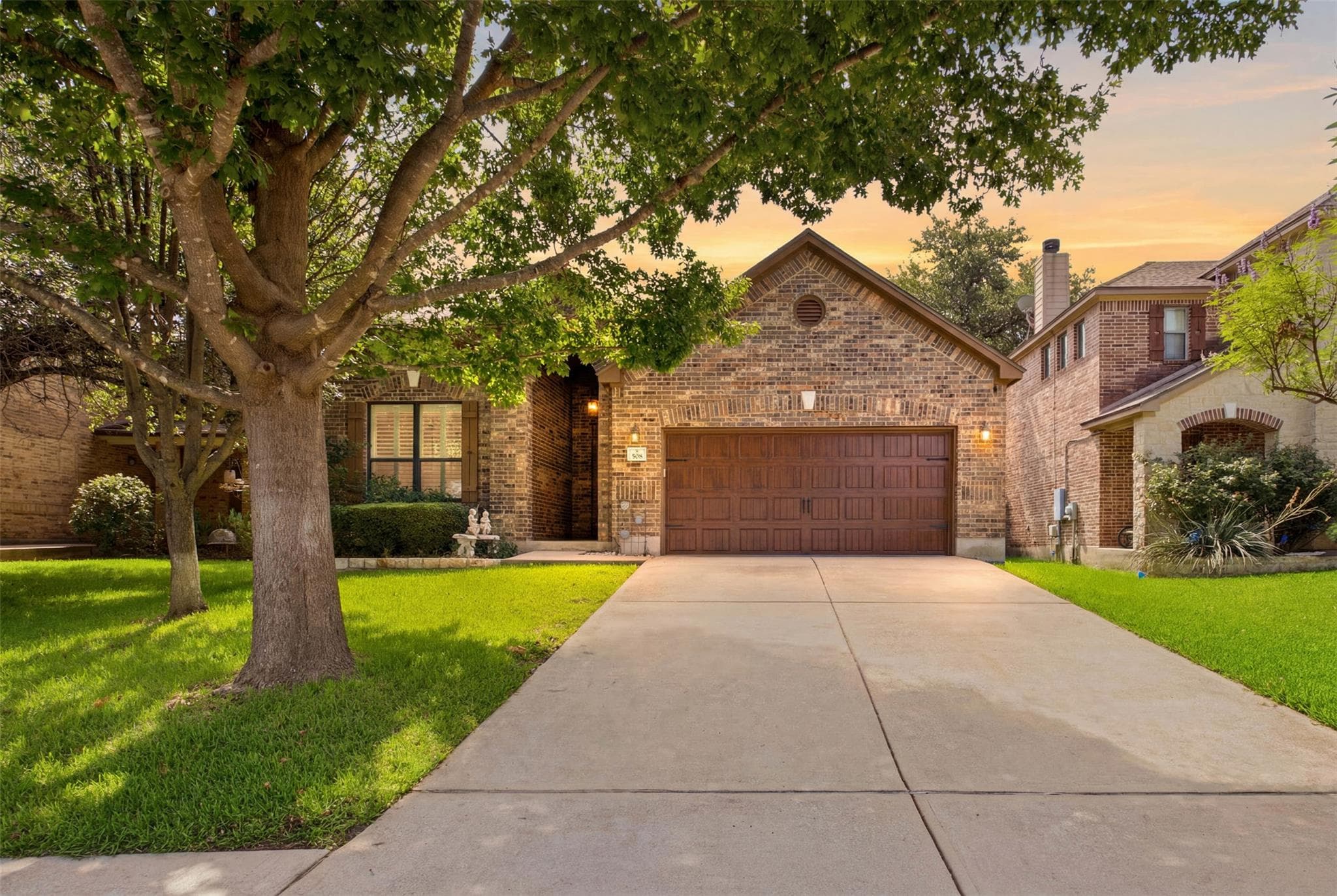 508  Trail Dust Dr
