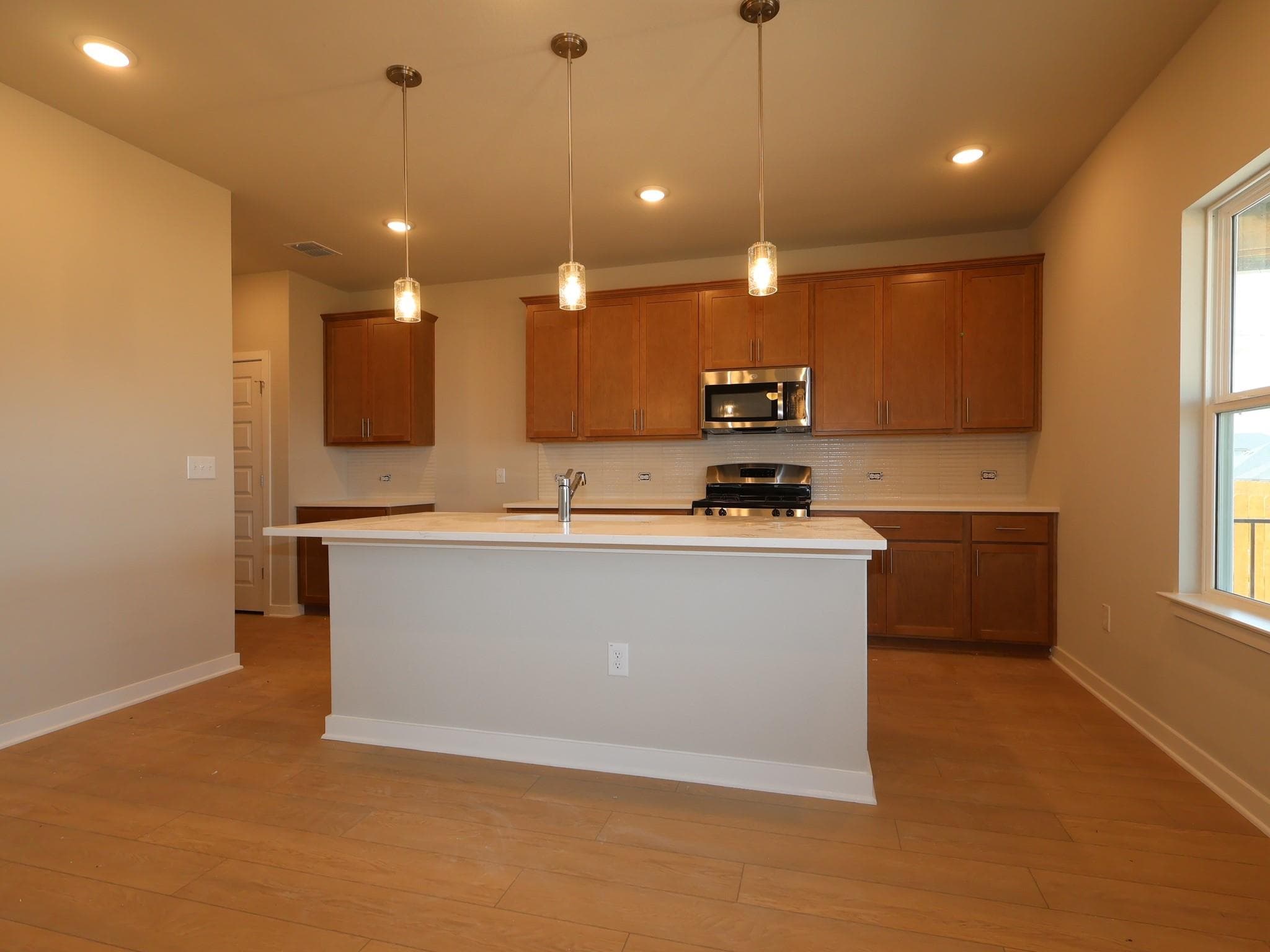 4608  Lava Island Dr