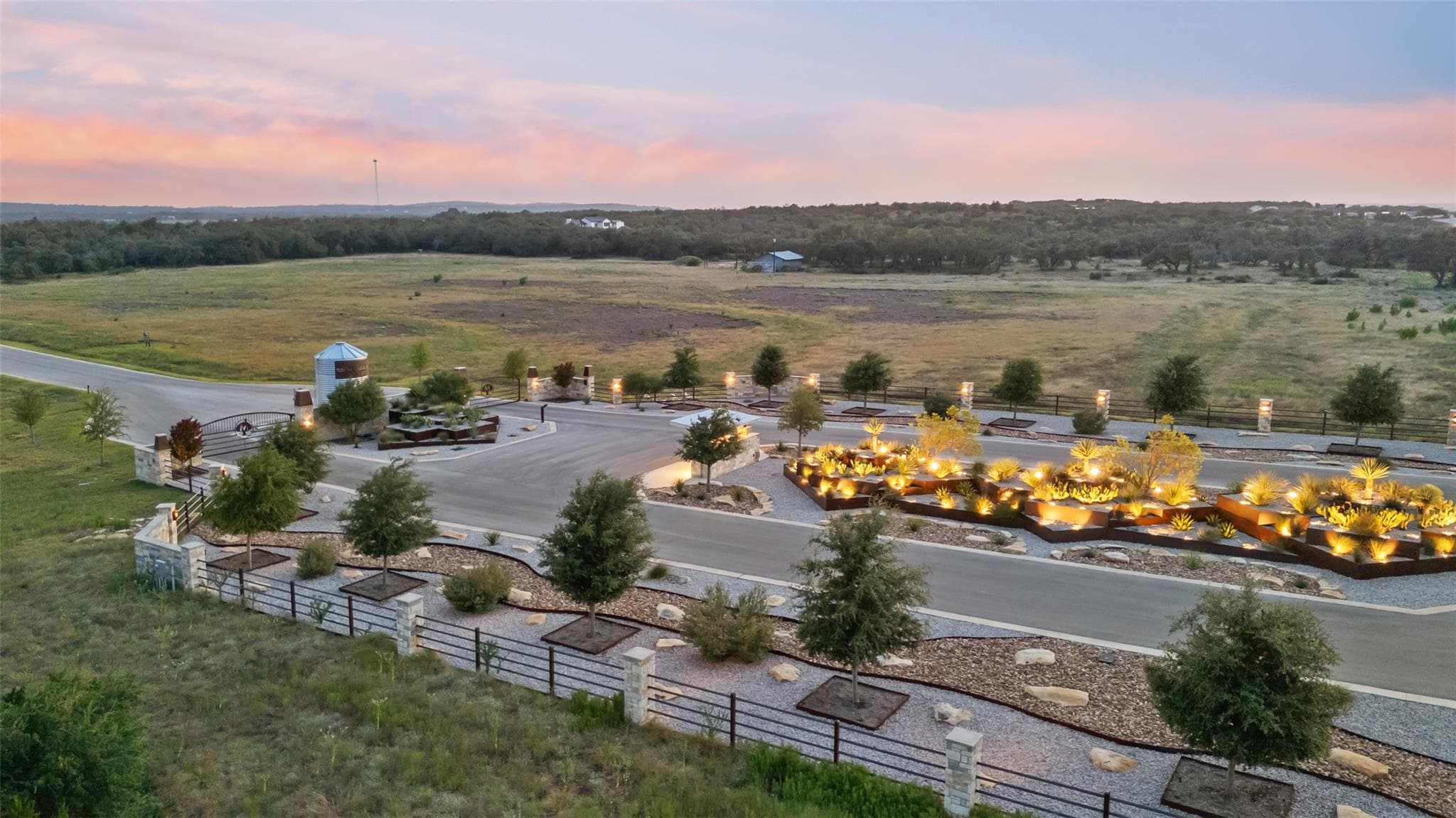 Lot 3 W Fitzhugh Rd