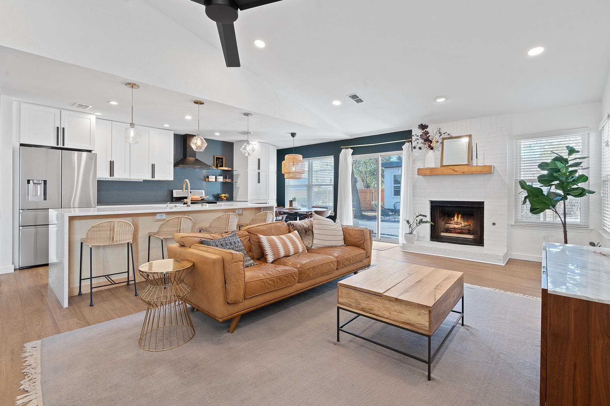 4916  Transit Cir