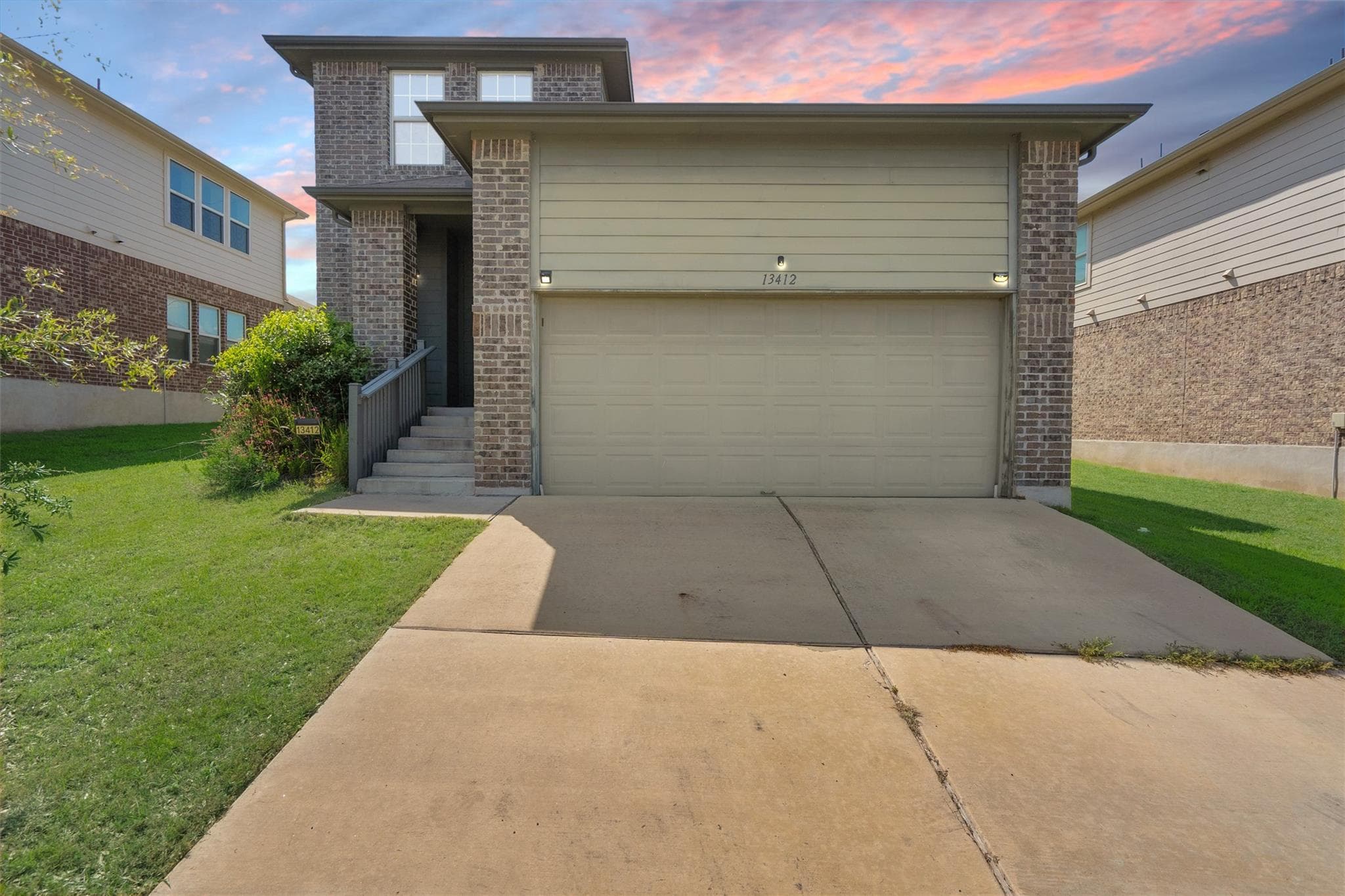 13412  Henneman Dr
