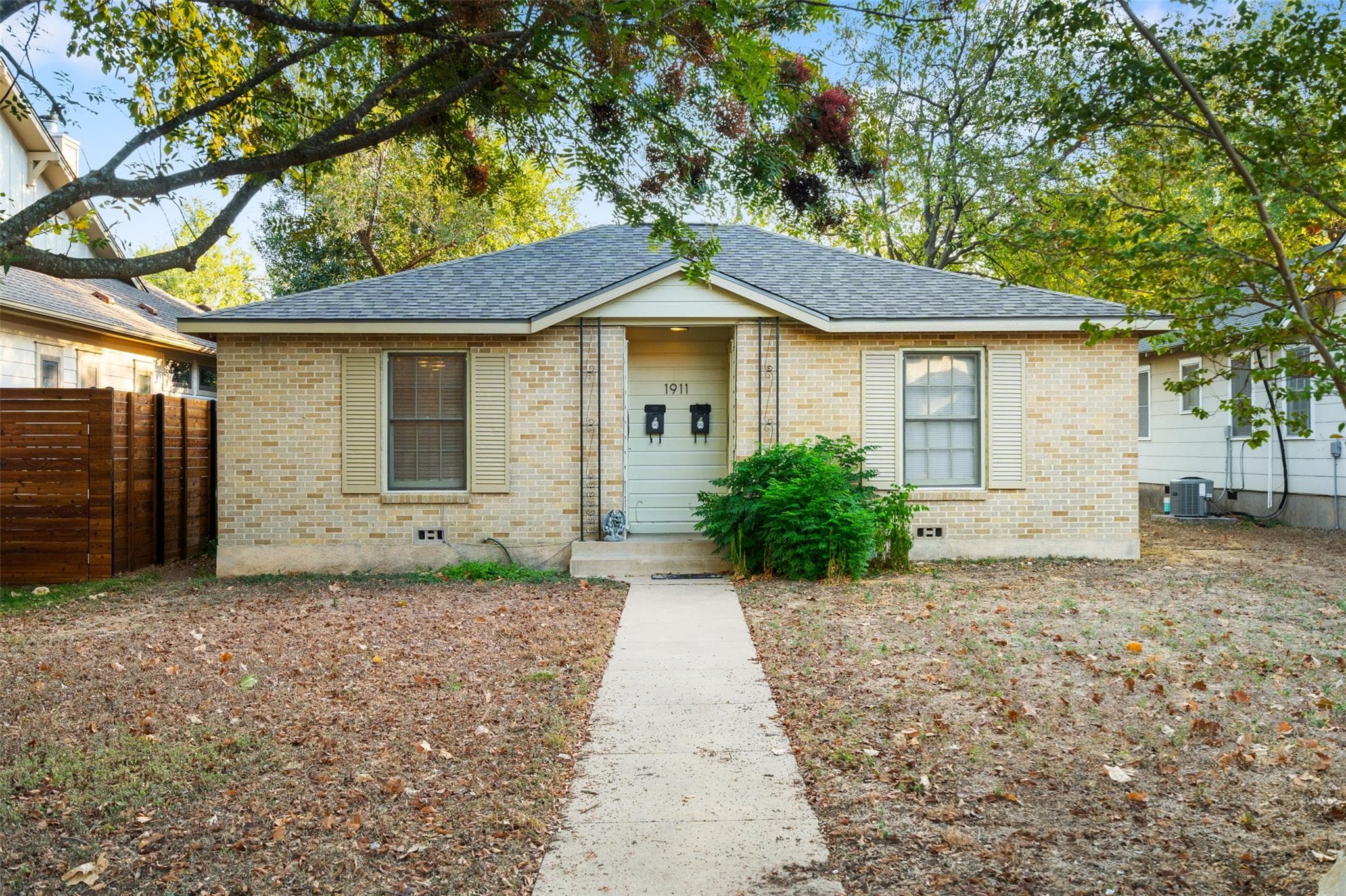 1911 W 38th Street None #A