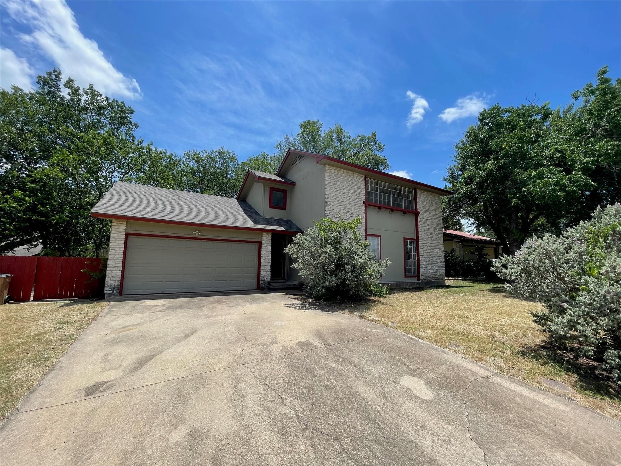 412  Blue Valley Dr