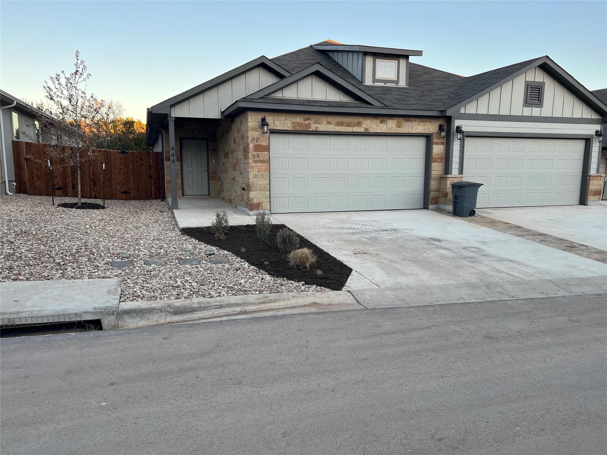 444  Parkline Dr  #31A
