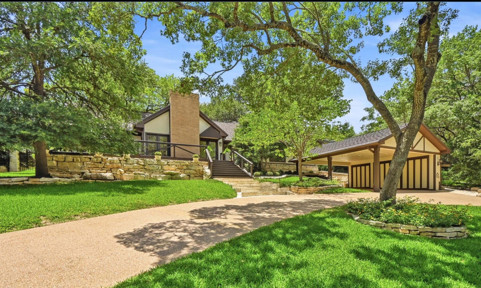 2106  Cypress Pt E