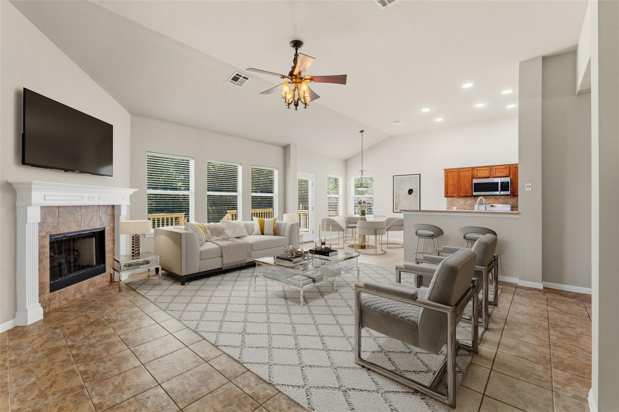 1216  Willowbrook Dr