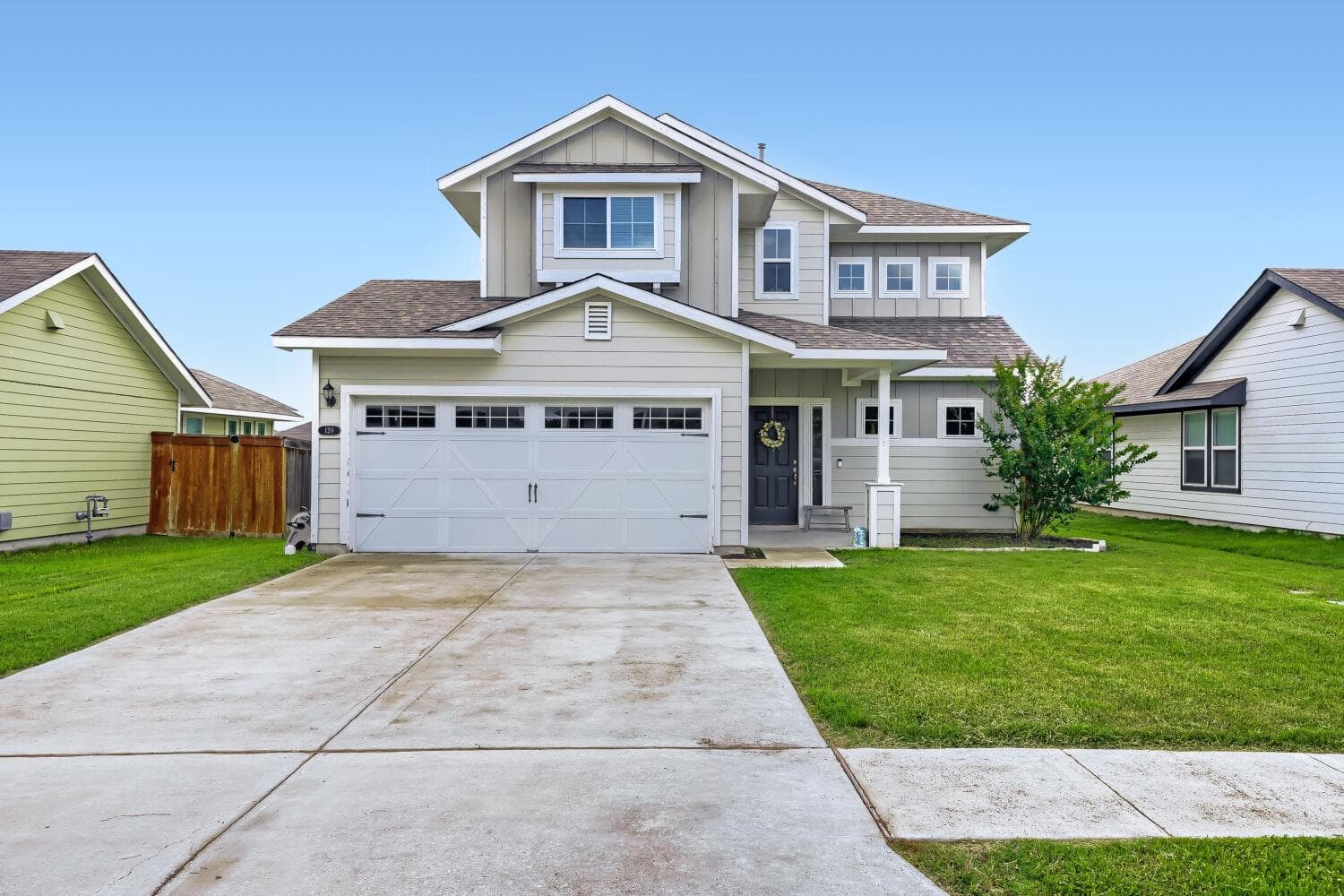 120  Horsemint Way