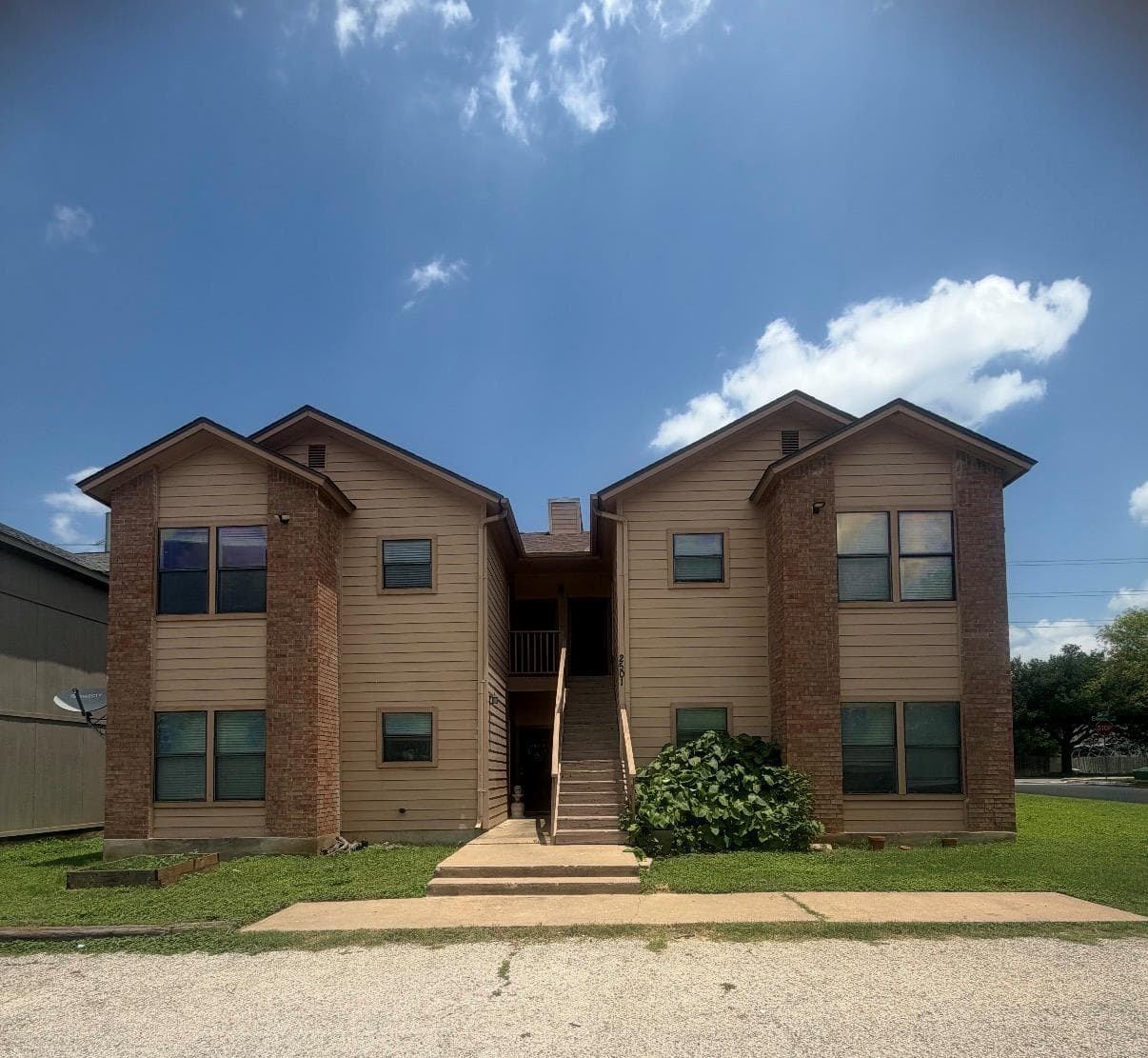 2501 W Slaughter Ln  #C