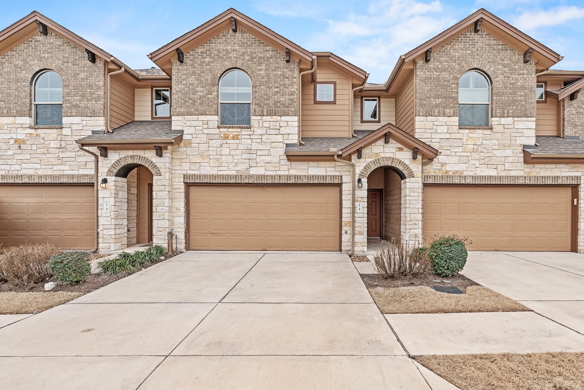1001 Zodiac Ln #11