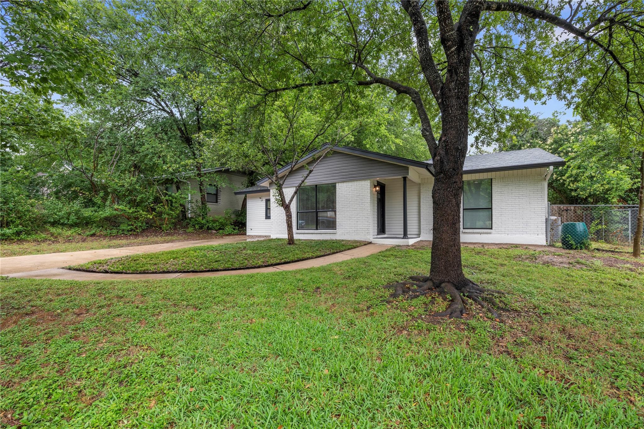 6805  Tulane Dr