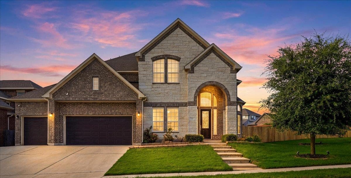 261  Ashleaf Dr