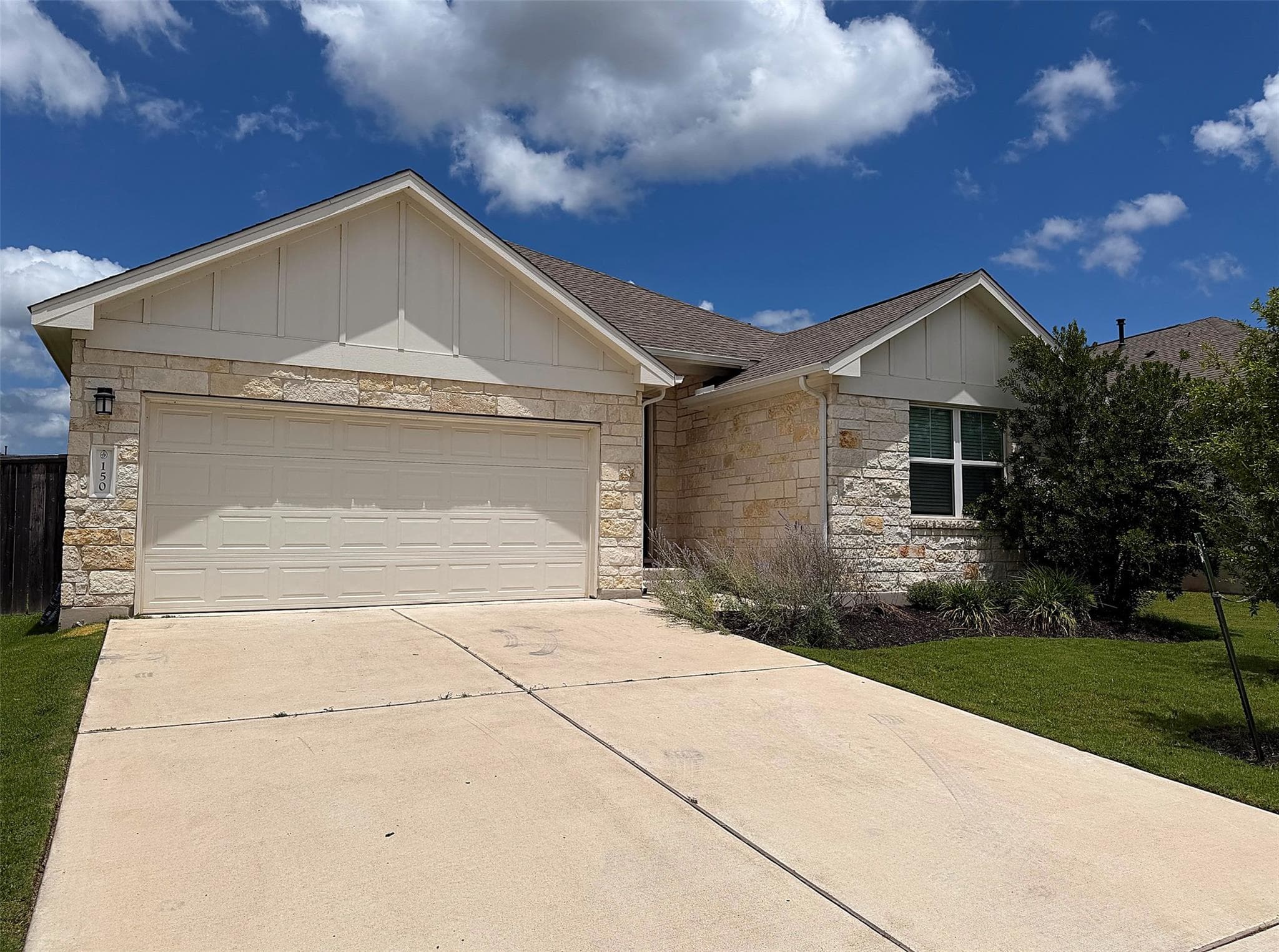 150  Patrick Herndon Dr