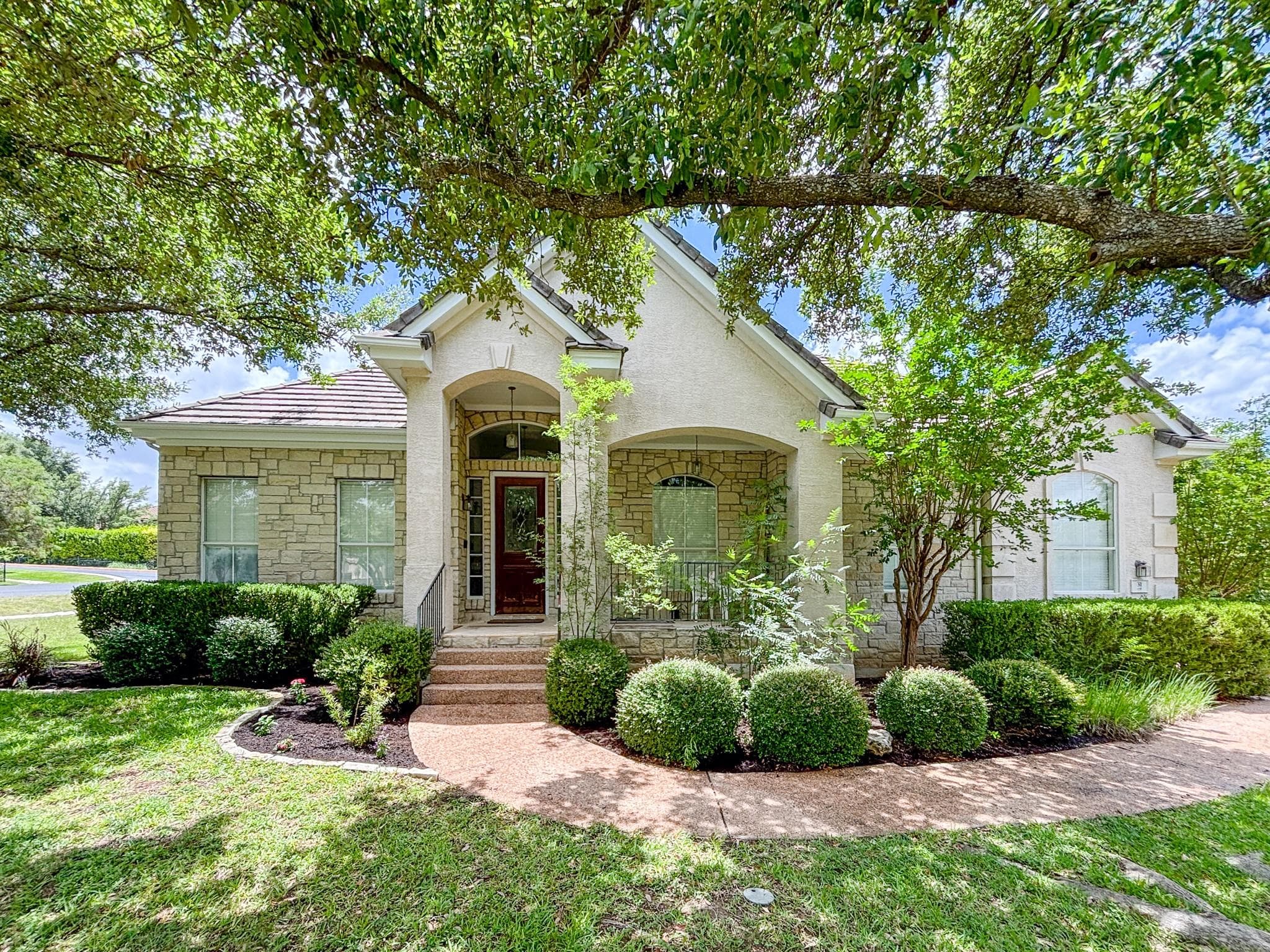 31  Lost Meadow Trl