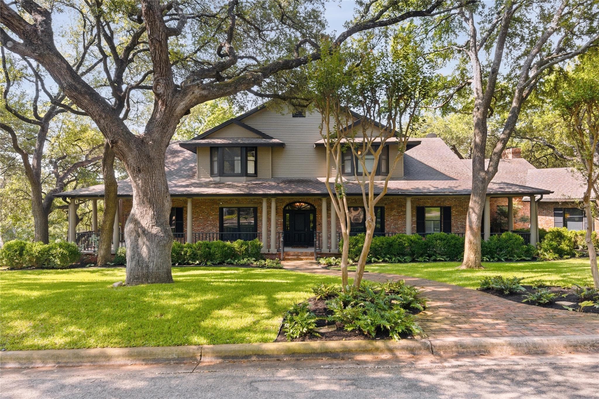 4209 Dunning Ln