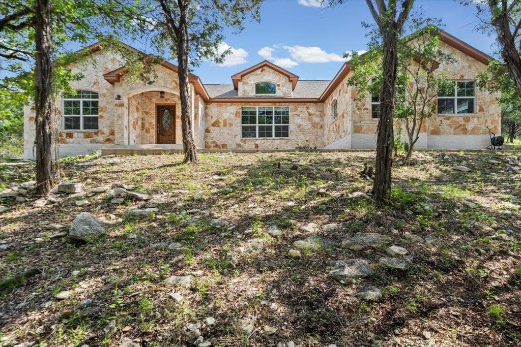 241 Pleasant Valley Rd